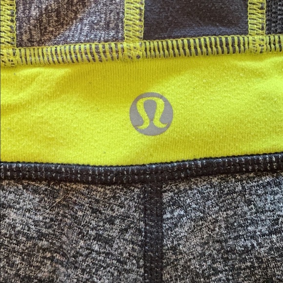 Lululemon Reversible Groove Pant - Picture 2 of 3